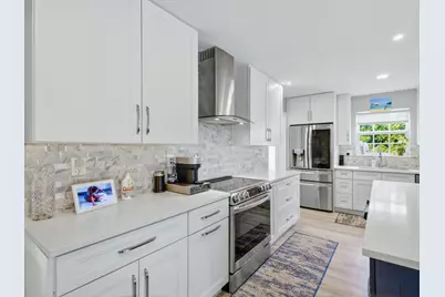 2020 NE 26th Street, Lighthouse Point, FL 33064 - Photo 18