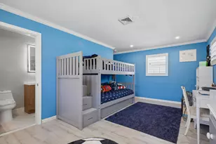 2020 NE 26th St, Lighthouse Point, FL 33064 - Photo 40