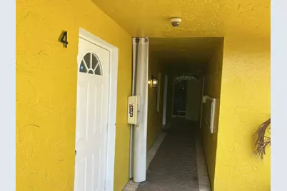 51 NE 24th Street #4, Wilton Manors, FL 33305 - Photo 20