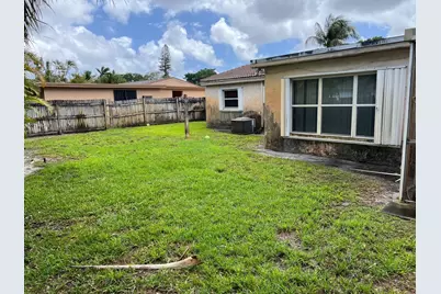 3851 NW 4th Place, Lauderhill, FL 33311 - Photo 24