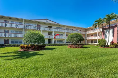 301 Preston H #301, Boca Raton, FL 33434 - Photo 2