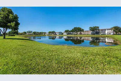 301 Preston H #301, Boca Raton, FL 33434 - Photo 18