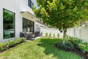 341 SW 16th Ct, Fort Lauderdale, FL 33315 - Photo 8
