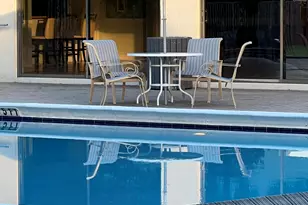 2800 S Oakland Forest Dr, Oakland Park, FL 33309 - Photo 26