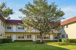 21 Pine Arbor Ln, Vero Beach, FL 32962 - Photo 2