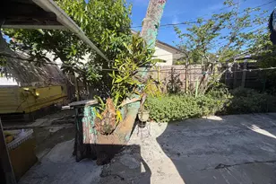 2926 Hiawatha Ave, West Palm Beach, FL 33409 - Photo 10