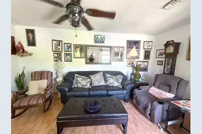 2926 Hiawatha Avenue, West Palm Beach, FL 33409 - Photo 2