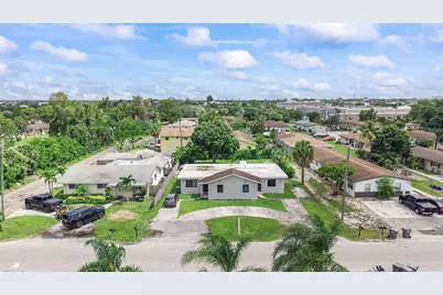 4727 Myrtle Lane, West Palm Beach, FL 33417 - Photo 38