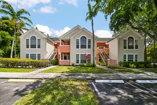 1055 Crystal Way, Delray Beach, FL 33444 - Photo 2