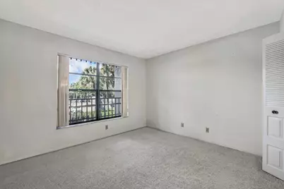 4640 W Lucerne Lakes Blvd #206, Lake Worth, FL 33467 - Photo 12
