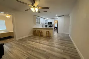 589 Cashiers Dr, West Palm Beach, FL 33413 - Photo 16
