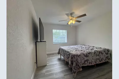 589 Cashiers Drive, West Palm Beach, FL 33413 - Photo 24