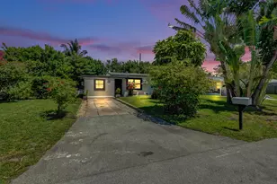 1465 NE 27th St, Pompano Beach, FL 33064 - Photo 2