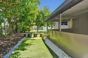 1465 NE 27th St, Pompano Beach, FL 33064 - Photo 30