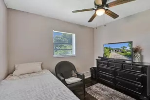 1465 NE 27th St, Pompano Beach, FL 33064 - Photo 16