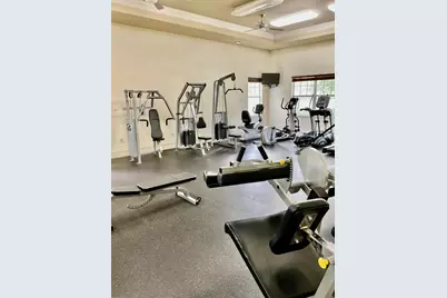 6533 Emerald Dunes Drive #108  W/garage, West Palm Beach, FL 33411 - Photo 4