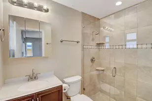 2757 NE 29th Ave, Lighthouse Point, FL 33064 - Photo 16