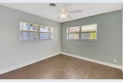 2757 NE 29th Avenue #4, Lighthouse Point, FL 33064 - Photo 18