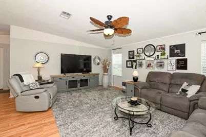8009 Meadowlark Lane, Port Saint Lucie, FL 34952 - Photo 2