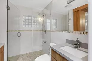 1701 NE 63rd Ct, Fort Lauderdale, FL 33334 - Photo 16