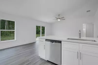 8003 Hibiscus Road, Fort Pierce, FL 34951 - Photo 4