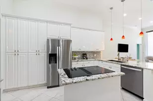 10520 NW 67th Ct, Parkland, FL 33076 - Photo 16