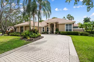 1207 Manor Dr S, Weston, FL 33326 - Photo 1
