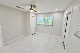 1652 NE 33rd St, Oakland Park, FL 33334 - Photo 8