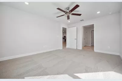 8605 Giovanni Avenue, Fort Pierce, FL 34951 - Photo 18