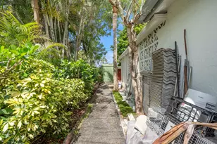 3343 NW 79th Way, Davie, FL 33024 - Photo 38