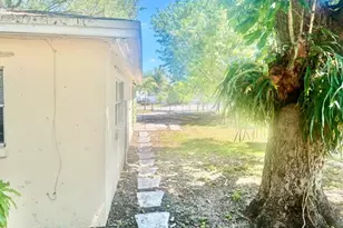 4122 Bougainvillea St, West Palm Beach, FL 33406 - Photo 20