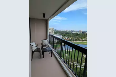 2425 Presidential Way #1905, West Palm Beach, FL 33401 - Photo 4