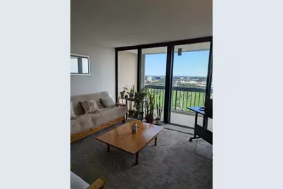 2425 Presidential Way #1905, West Palm Beach, FL 33401 - Photo 2