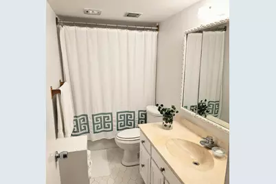 2425 Presidential Way #1905, West Palm Beach, FL 33401 - Photo 12