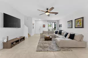 527 NW 17th St, Fort Lauderdale, FL 33311 - Photo 4