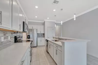 2854 Bard Street, Palm Springs, FL 33406 - Photo 6