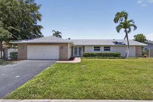 12890 Guilford Cir, Wellington, FL 33414 - Photo 4