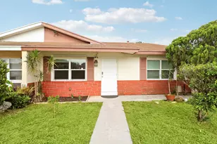 3814 Van Cott Cir, West Palm Beach, FL 33403 - Photo 1