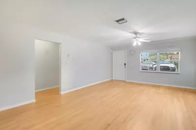 3814 Van Cott Circle, West Palm Beach, FL 33403 - Photo 4