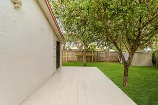 3814 Van Cott Cir, West Palm Beach, FL 33403 - Photo 24
