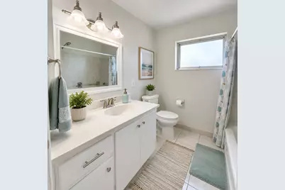 2911 Ashley Dr #J, West Palm Beach, FL 33415 - Photo 14