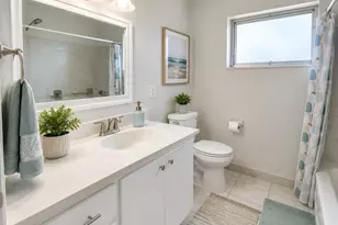 2911 Ashley Dr, West Palm Beach, FL 33415 - Photo 14