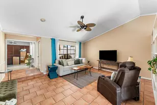 5202 Tarregon Ln, Palm Beach Gardens, FL 33418 - Photo 24