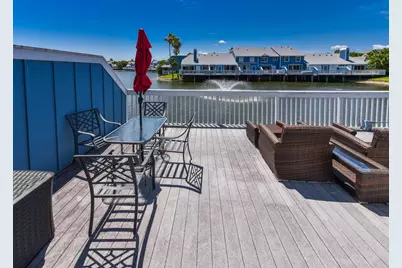 209 Ocean Dunes Circle, Jupiter, FL 33477 - Photo 2