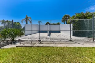 209 Ocean Dunes Cir, Jupiter, FL 33477 - Photo 28