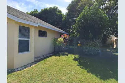 242 SW Amesbury Avenue, Port Saint Lucie, FL 34953 - Photo 26