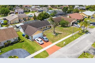 8620 NW 48th Street, Lauderhill, FL 33351 - Photo 58