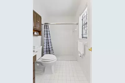 8620 NW 48th Street, Lauderhill, FL 33351 - Photo 44