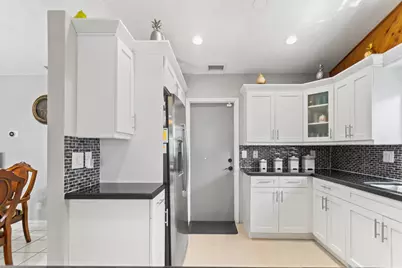 8620 NW 48th Street, Lauderhill, FL 33351 - Photo 22