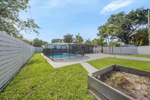 1721 N 16th Ct, Hollywood, FL 33020 - Photo 44